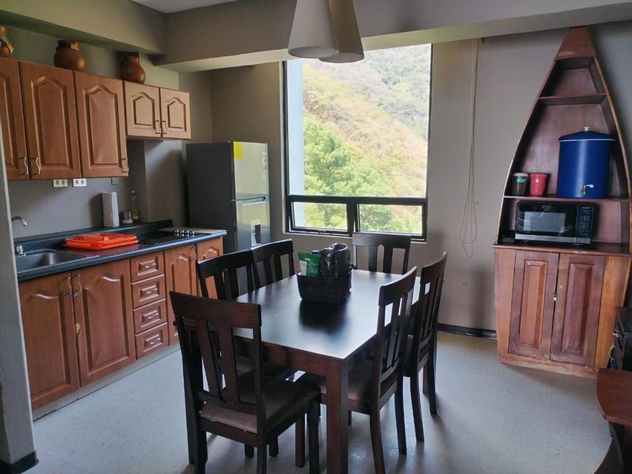 Sky View Atitlan Lake Suites - Free Breakfast Supplies パナハチェル エクステリア 写真