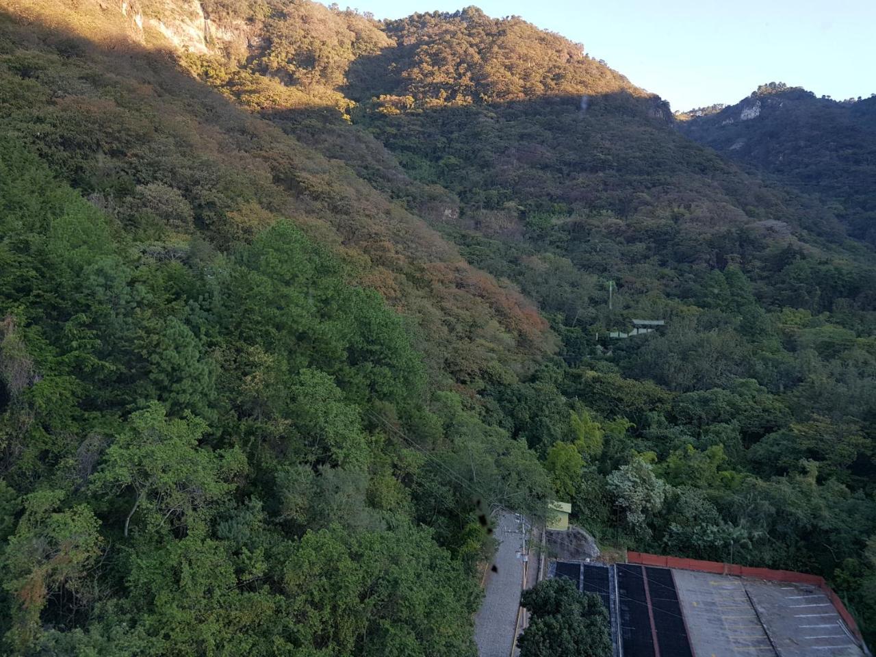 Sky View Atitlan Lake Suites - Free Breakfast Supplies パナハチェル エクステリア 写真