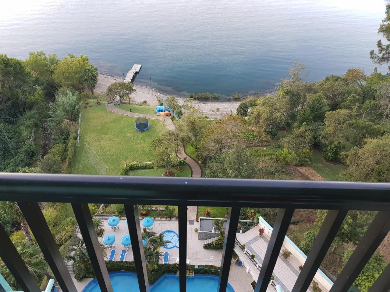 Sky View Atitlan Lake Suites - Free Breakfast Supplies パナハチェル エクステリア 写真